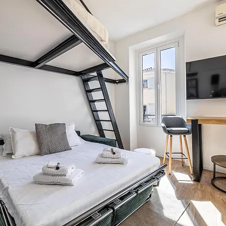 34 Borniol - Bel Renove Avec Mezzanine Appartamento