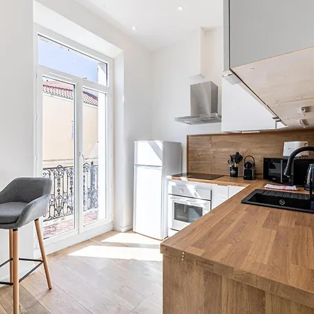 34 Borniol - Bel Renove Avec Mezzanine Appartamento *